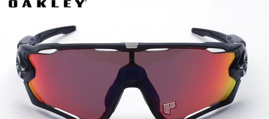 OAKLEY 欧克利